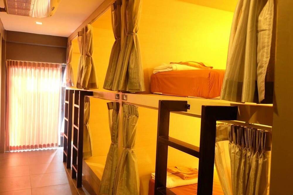 Hostel Rockstel Loma Phuket Exterior foto