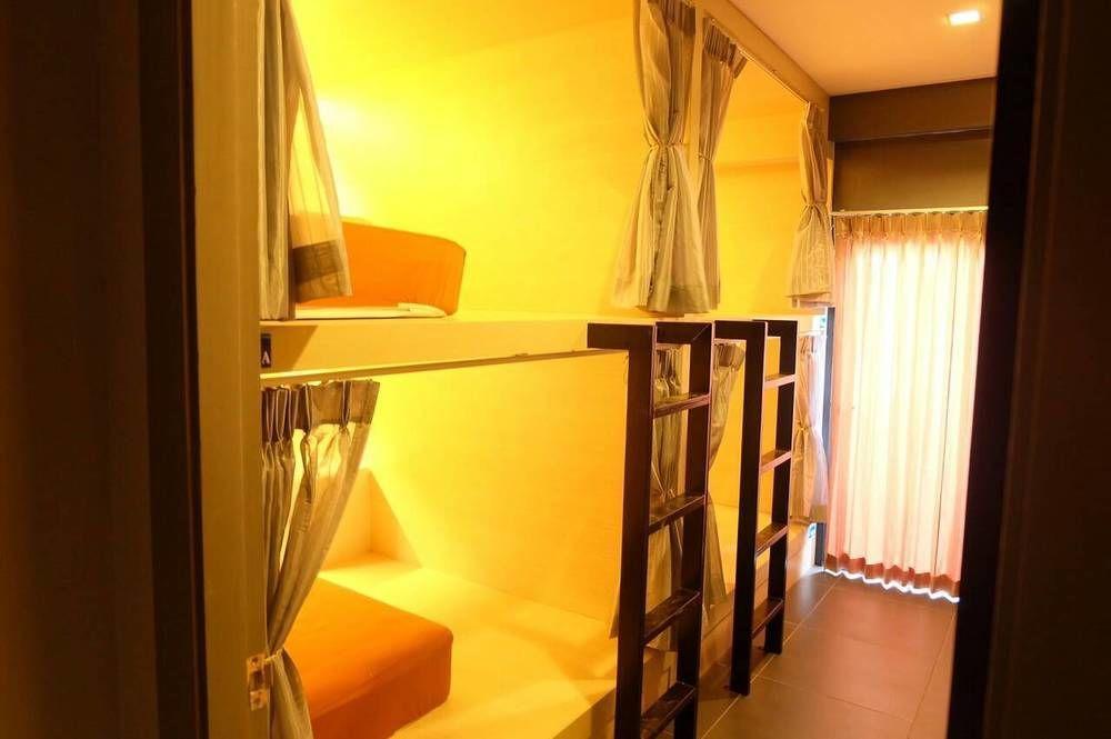 Hostel Rockstel Loma Phuket Exterior foto